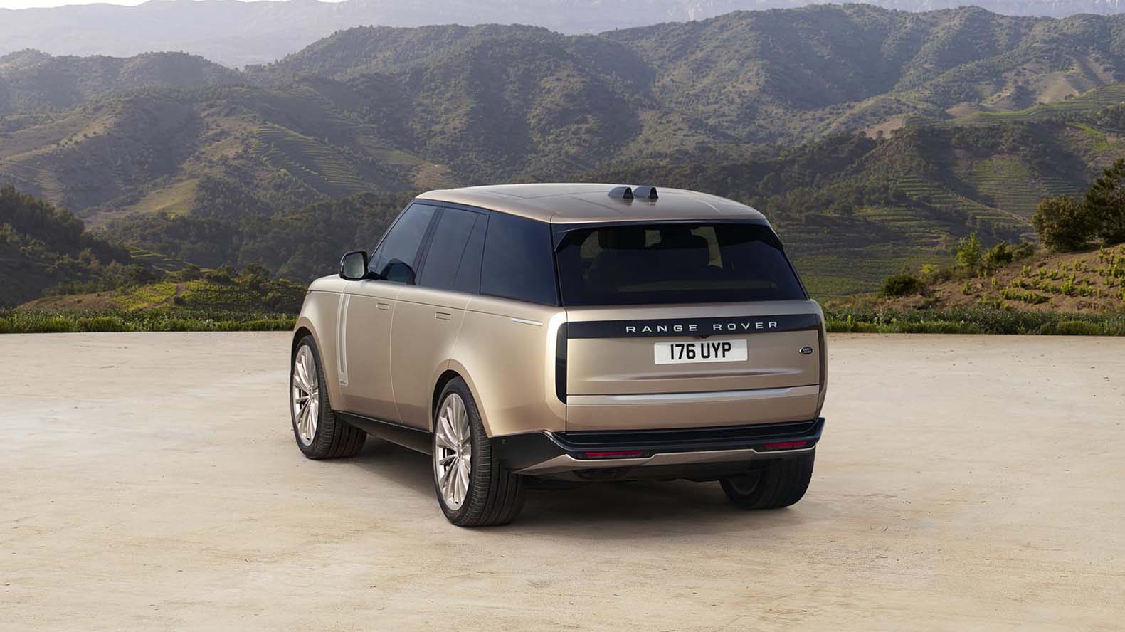 RANGE ROVER